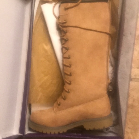 Boots by Steve Madden - Picture 2 of 4